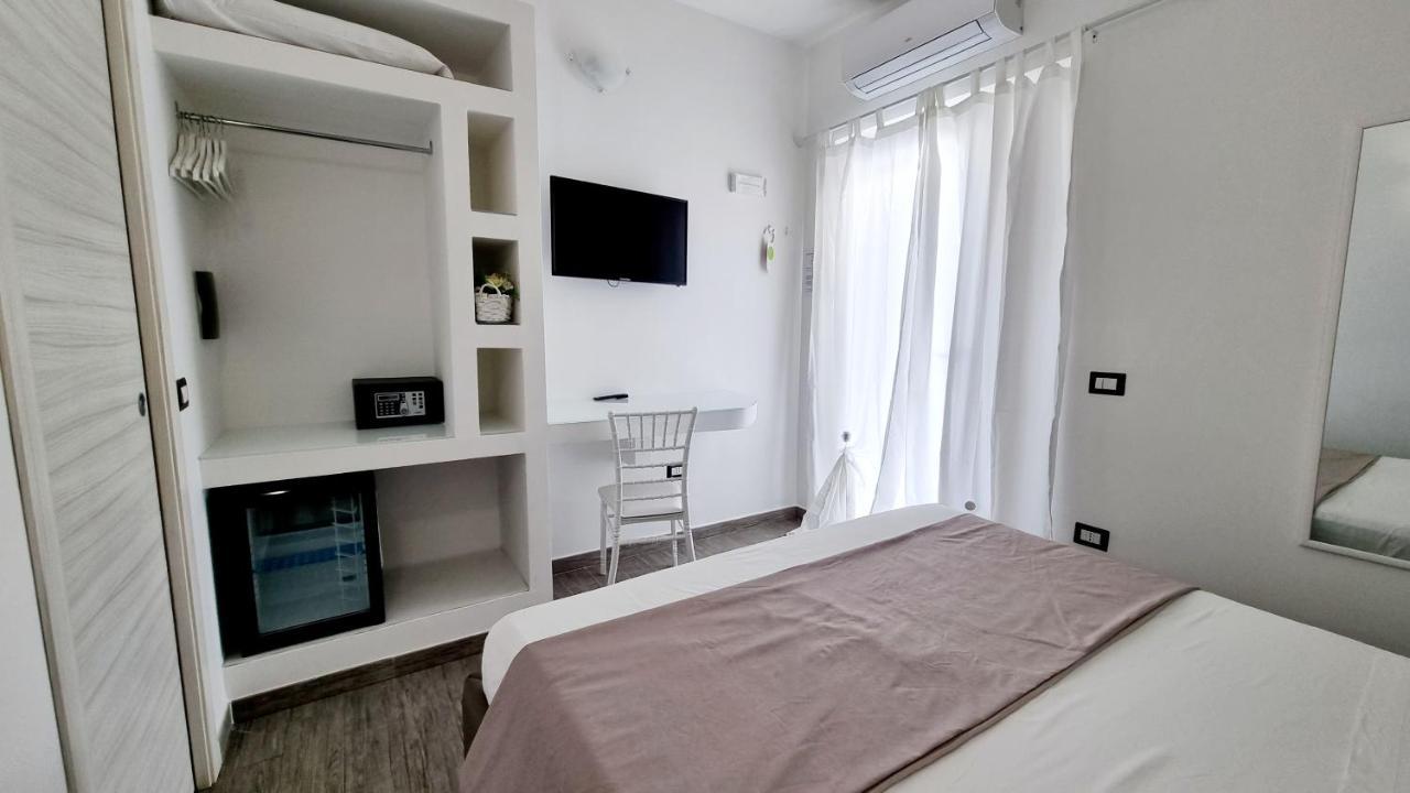 トロペーア Residenza Magnolia Bed & Breakfast エクステリア 写真