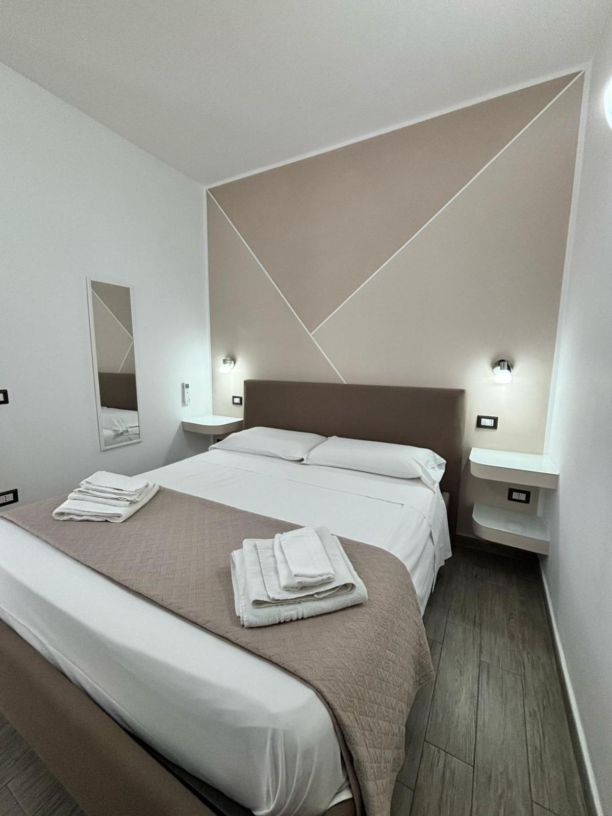 トロペーア Residenza Magnolia Bed & Breakfast エクステリア 写真